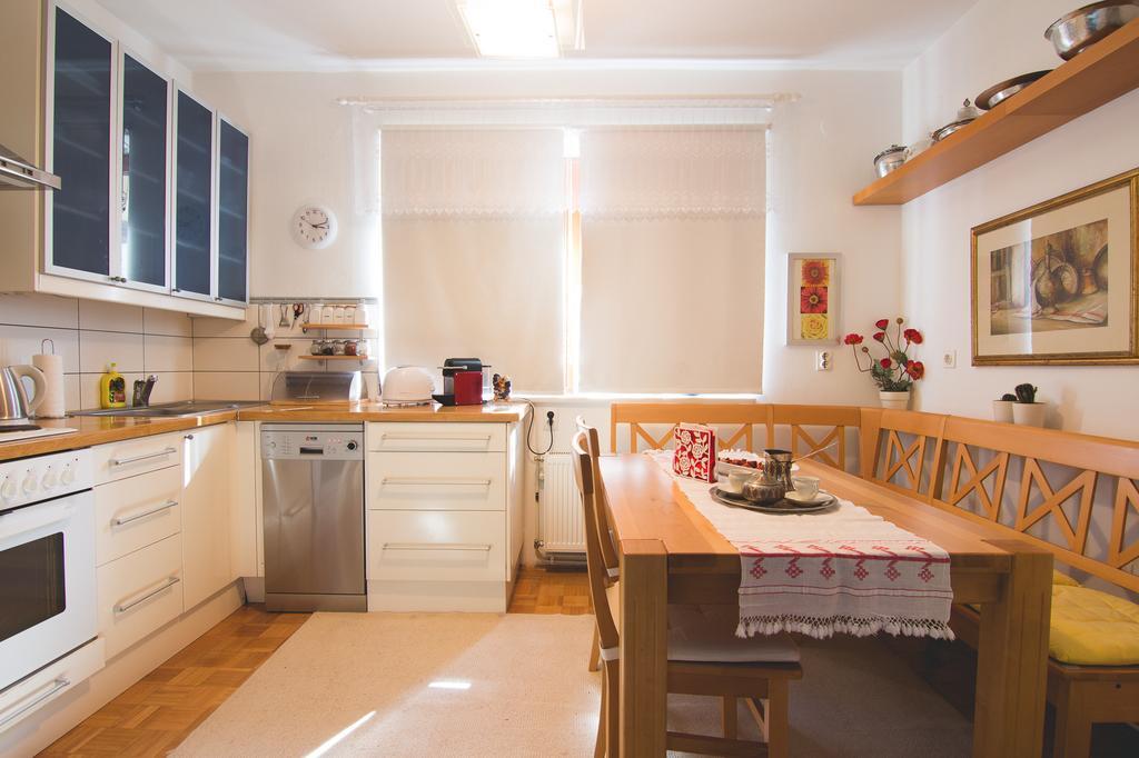 Guest House Visoko Kültér fotó